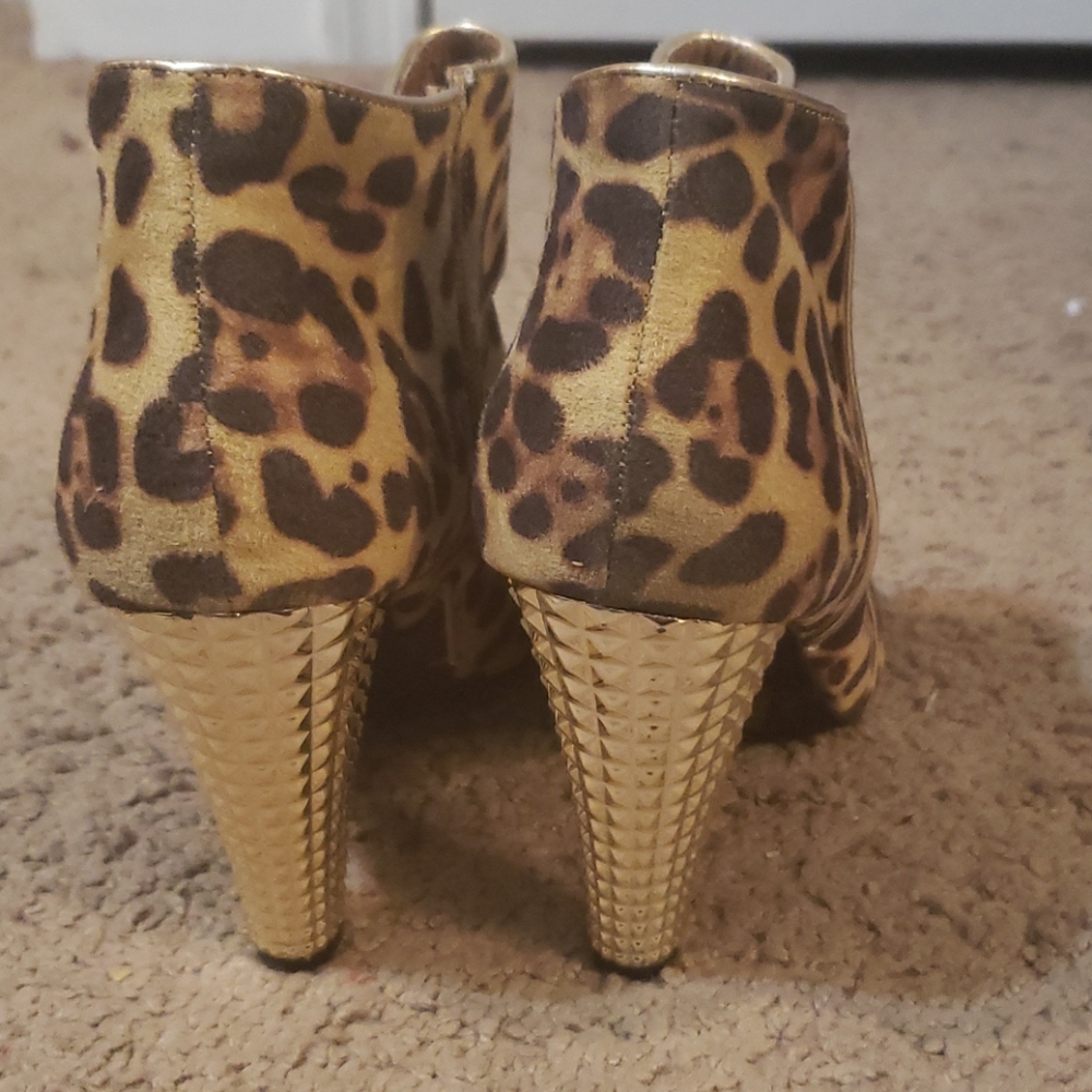 Leopard Booties - Picture 4 of 4
